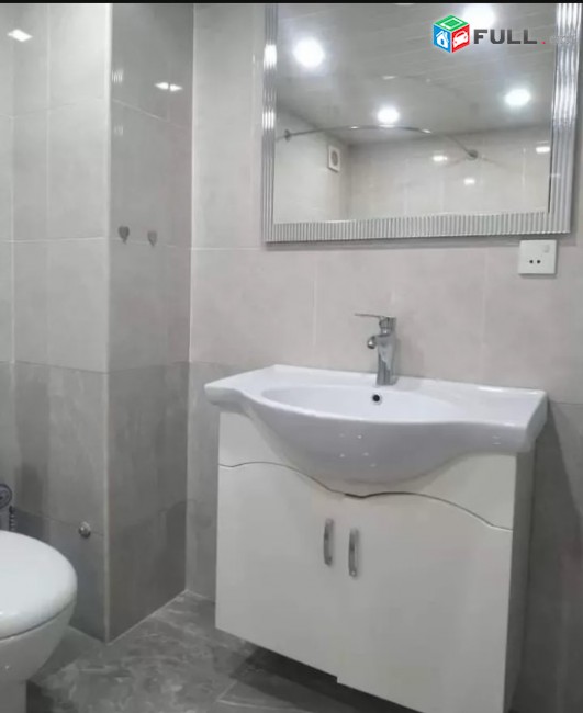 LA02674 Վարձով 2 սենյականոց բնակարան Հանրապետության փողոց , Թումանյան խաչմերուկ