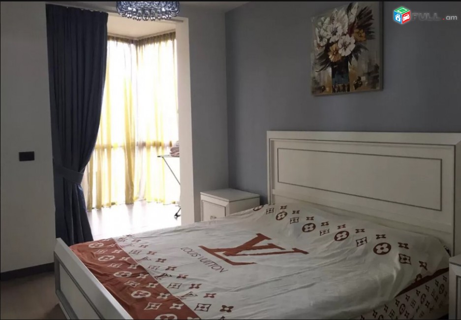 LA02707 Վարձով 3 սենյականոց բնակարան Վազգեն Սարգսյան փողոց , նորակառույց շենք