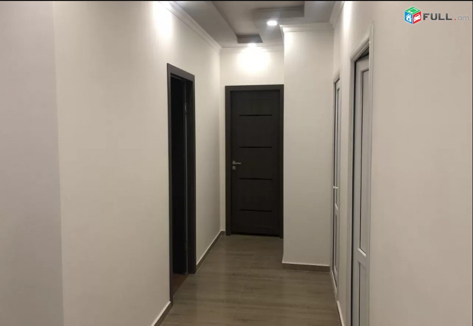 LA02728 Վարձով 3 սենյականոց բնակարան Նելսոն Ստեփանյան