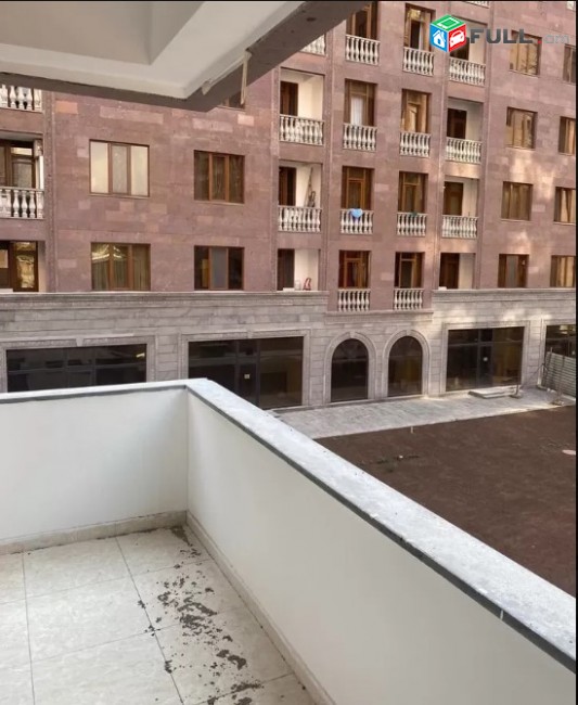 LA02742 Վարձով 3 սենյականոց բնակարան Ադոնց , նորակառույց 