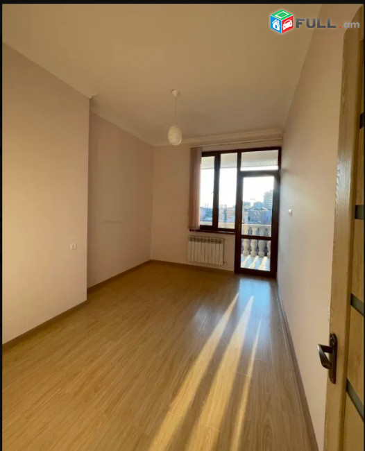 LA02743  Վարձով 3 սենյականոց բնակարան Ադոնց , նորակառույց