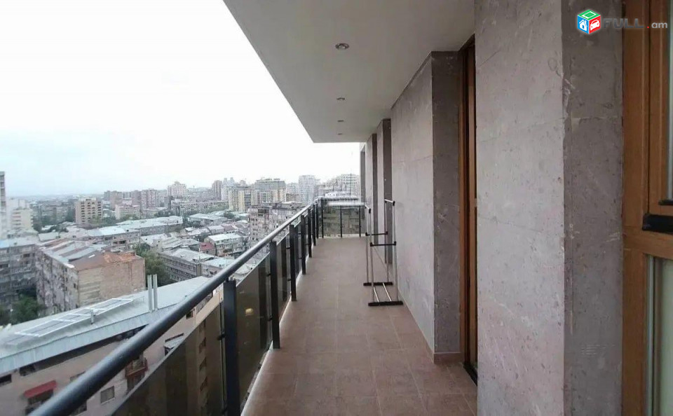 LA02752 Վարձով 3 սենյականոց բնակարան Հյուսիսային պողոտայում 