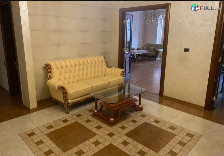 LA02809 Վարձով 3 սենյականոց բնակարան Ամիրյան փողոց , Մալիբու այգու մոտ