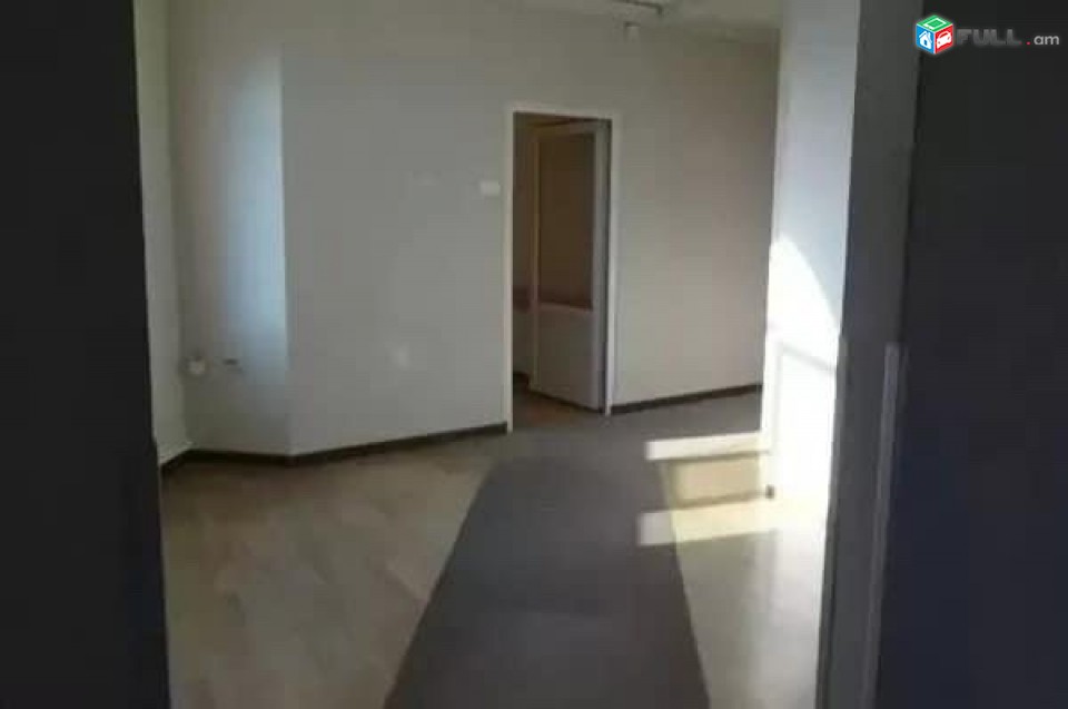 LA02891 Վարձով 250 քմ ունիվերսալ տարածք Քեռու փողոց , Արաբկիր 