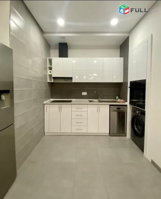 LA02996 Վարձով 2 սենյականոց բնակարան Սայաթ Նովա , նորակառույց շենք 