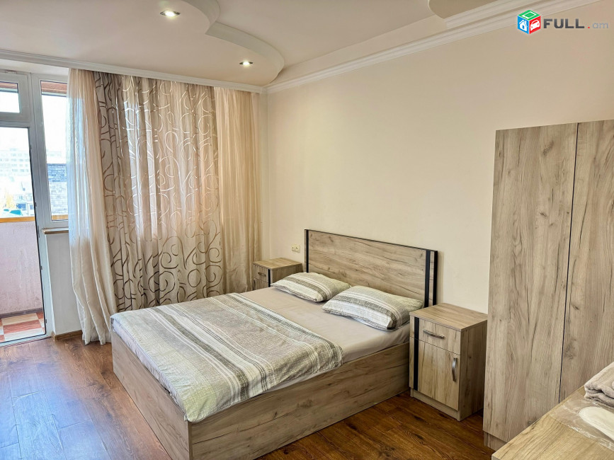 LA03055 Օրավարձով 3 սենյականոց բնակարան Սարյան փողոցում