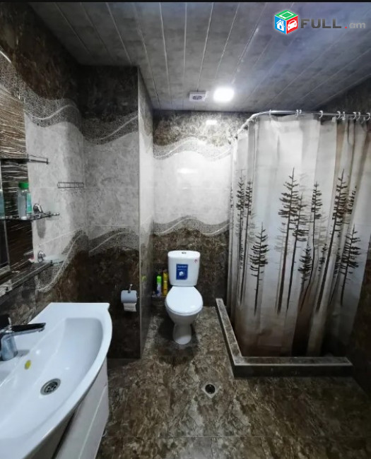 LA03063 Վարձով 3  սենյականոց բնակարան Չեխովի փողոց, նորակառույց շենք