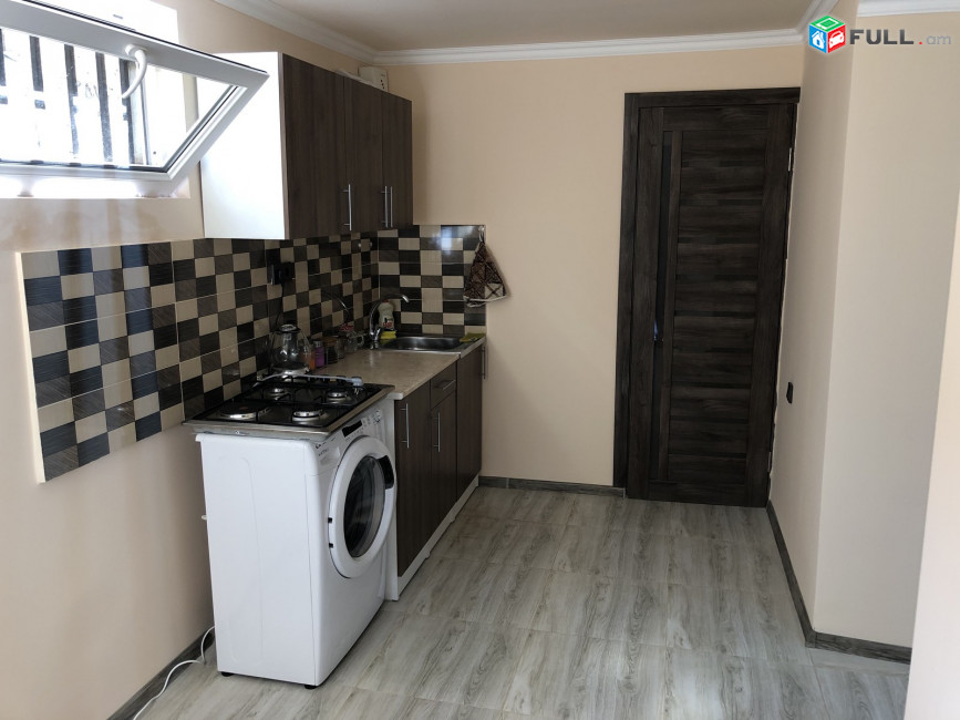 LA03205 Վարձով 65 քմ, տարածք Ազատության պողոտայում
