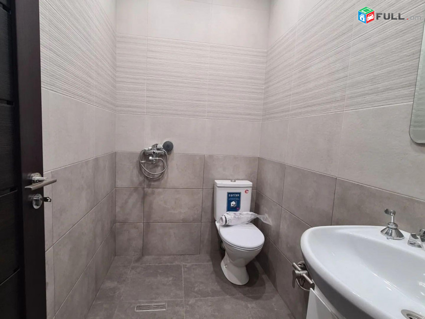 LA03225 Վարձով 3 սենյականոց բնակարան Ադոնց , Երազ բնակելի թաղամաս