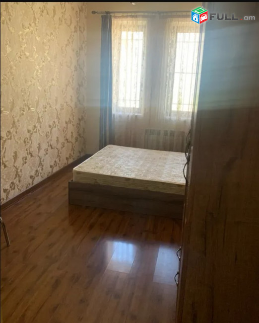 LA03243  Վարձով 4 սենյականոց առանձնատուն Բուռնազյան փողոցում