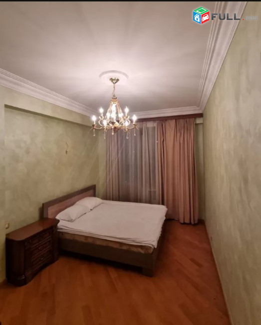 LA03261 Օրավարձով 5 սենյականոց բնակարան Հյուսիսային պողոտայում 