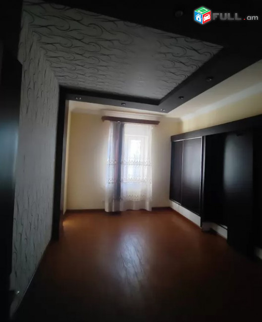 LA03279 Վարձով 5 սենյականոց տարածք Բաղրամյան , 1 ին գիծ 