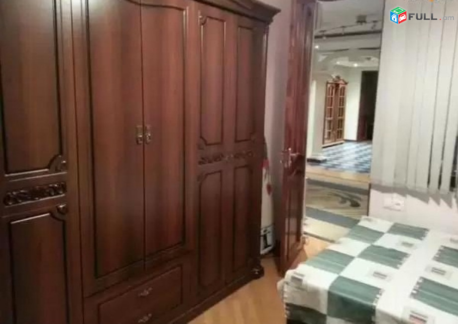 LA03309 Վարձով - 4 սենյականոց բնակարան Սարյան փողոցում