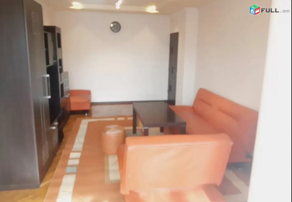 LA03317 Վարձով 3 սենյականոց բնակարան Կոմիտաս , Վրացական փողոցում 