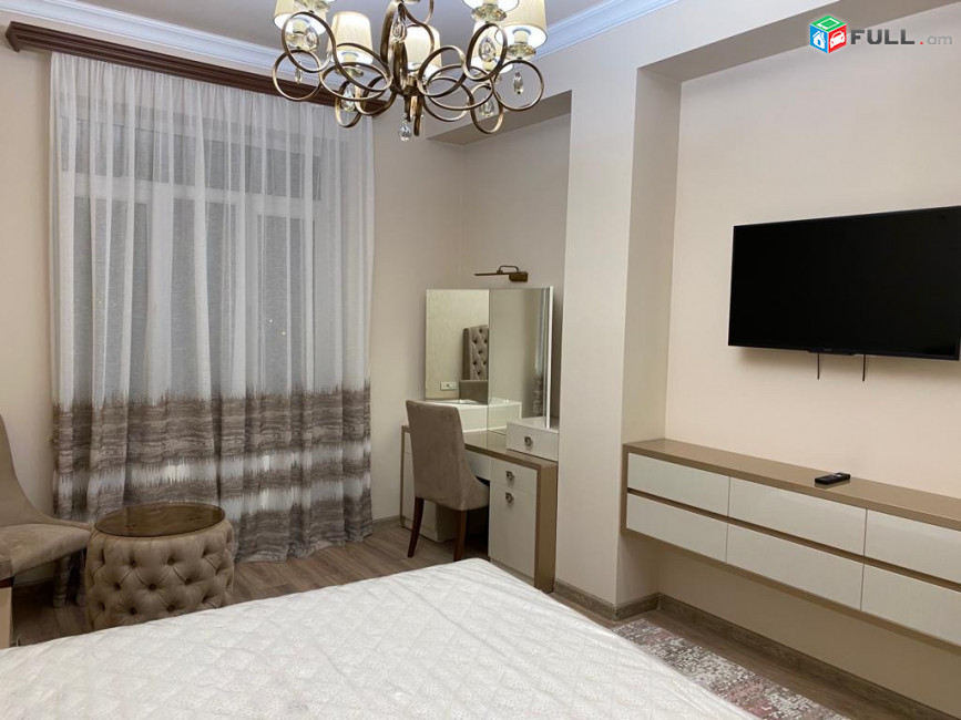 LA03327 Վարձով 6 սենյականոց բնակարան Էրեբունի , Դիմիտրով 