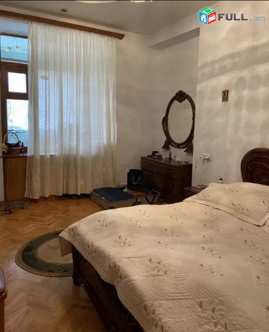 LA03342 Վարձով 3 սենյականոց բնակարան Զաքյան փողոց , Սիրահարների այգու մոտ