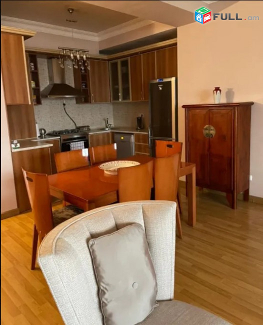 LA03358 Վարձով 3  սենյականոց բնակարան Նելսոն Ստեփանյան , 2 մասիվ նորակառույց շենք
