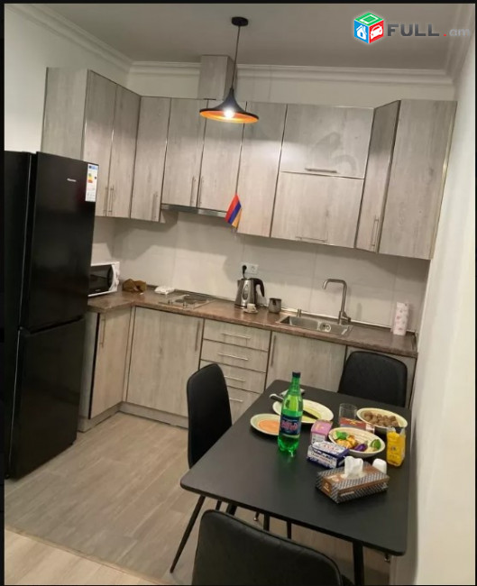 LA03378 Վարձով 2 սենյականոց բնակարան Ամիրյան , National հյուրանոցի մոտ