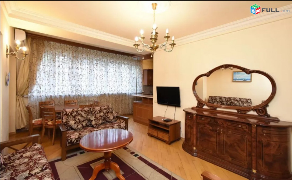 LA03397 Վարձով 3 սենյականոց բնակարան Մոսկովյան փողոց , Օպերա 