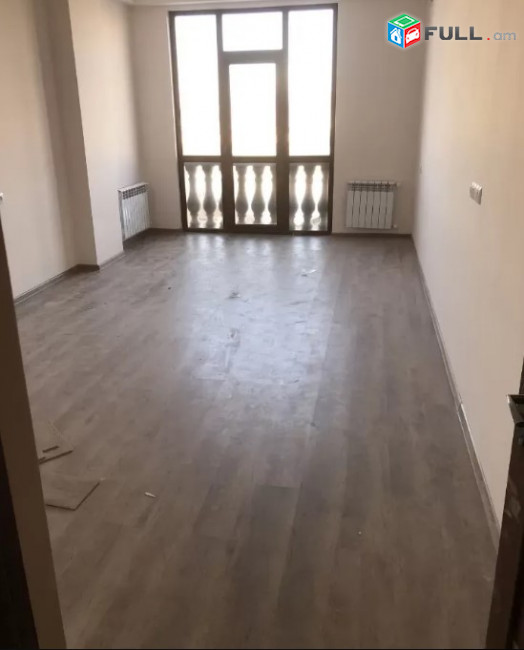 LA03404 Վարձով 4 սենյականոց բնակարան  նաև գրասենյակ Ադոնց , Երազ բնակելի թաղամաս