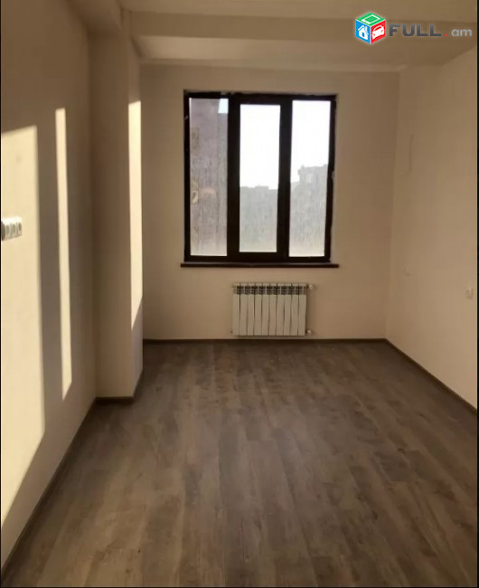 LA03404 Վարձով 4 սենյականոց բնակարան  նաև գրասենյակ Ադոնց , Երազ բնակելի թաղամաս