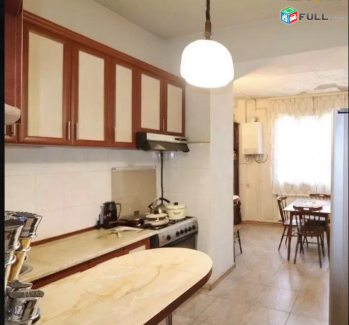LA03450 Վարձով  3 սենյականոց բնակարան Սարյան  , Պոչտայի մոտ