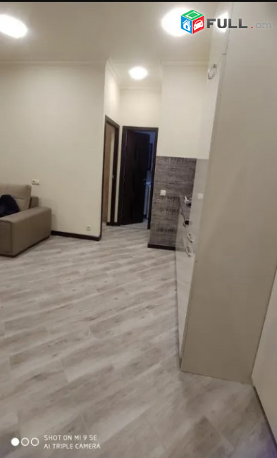 LA03543 Վարձով 2 սենյականոց բնակարան Ամիրյան , նորակառույց 