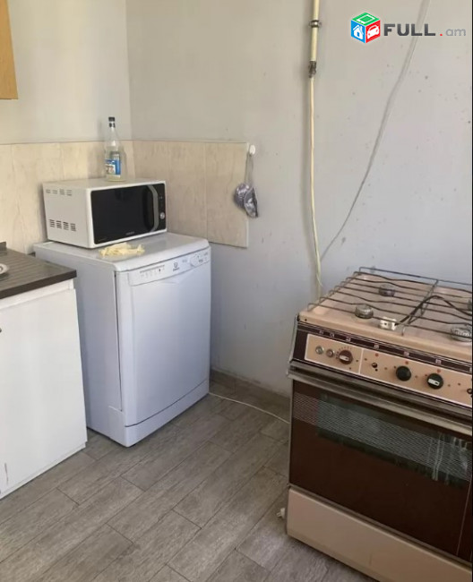 LA03576 Վարձով 2 սենյականոց բնակարան Մաշտոց , Մալիբույի մոտ