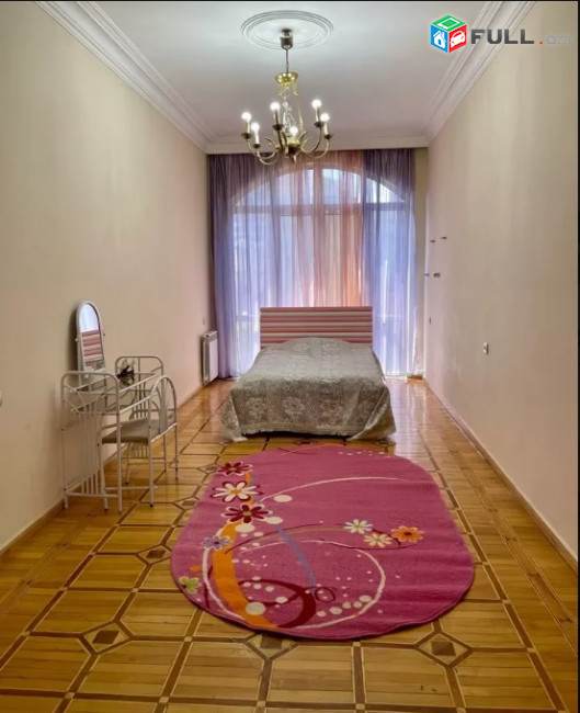 LA03588  Օրավարձով  2 հարկանի 6 սենյականոց առանձնատուն Պարոնյան, Սիմոն  Երևանցու փողոց, Պարոնյան փողոցում