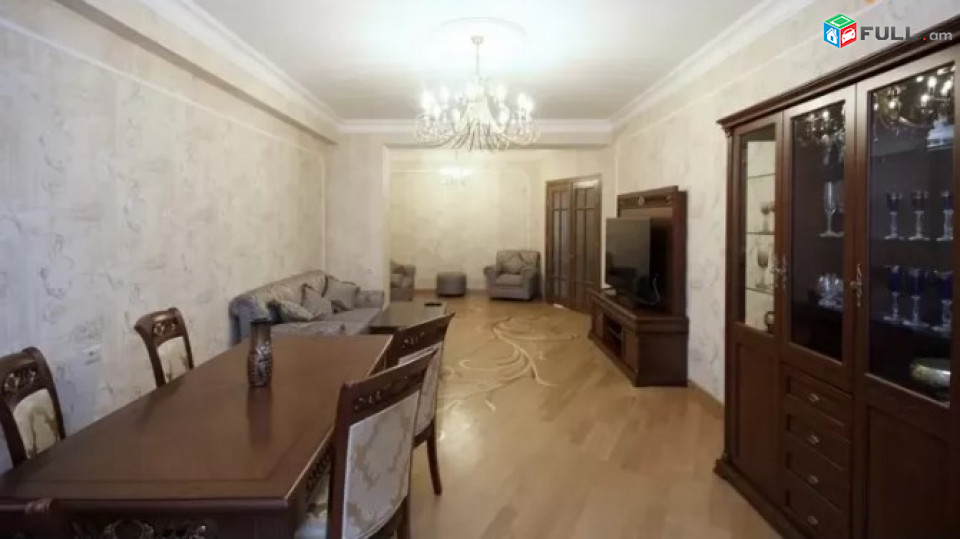 LA03592 Վարձով 3 սենյականոց բնակարան Արամի փողոց , նորակառույց շենք
