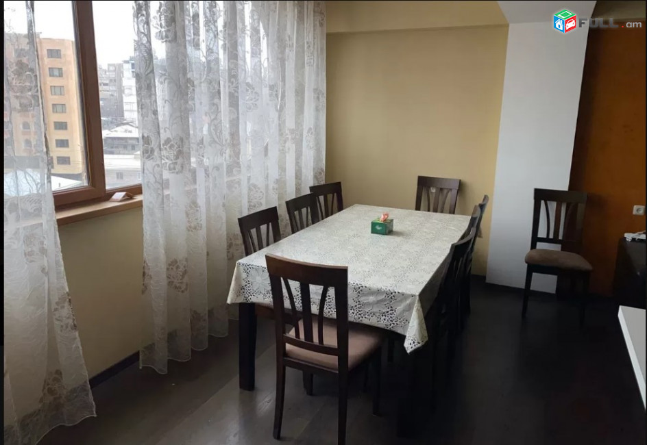 LA03624 Վարձով 4 սենյականոց բնակարան Արաբկիր 19 փողոցում 