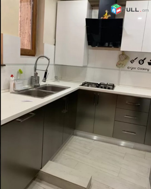 LA03632  Վարձով 3 սենյականոց բնակարան Արաբկիր 51 փողոցում