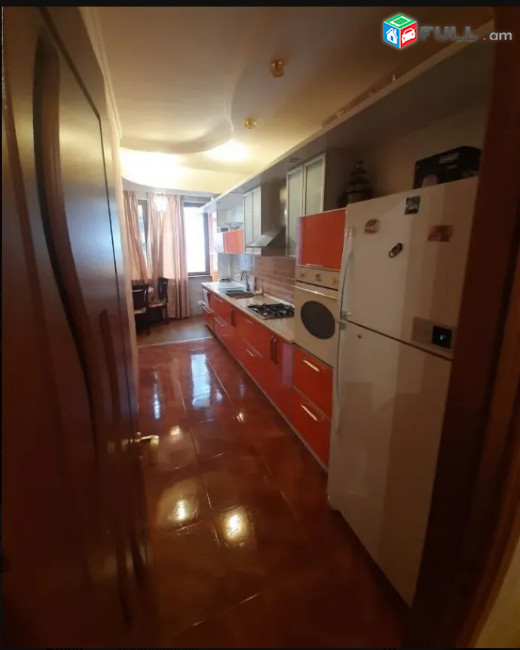 LA03664 Վարձով 4 սենյականոց բնակարան Մոլդովական փողոց , 2 -րդ մասիվ