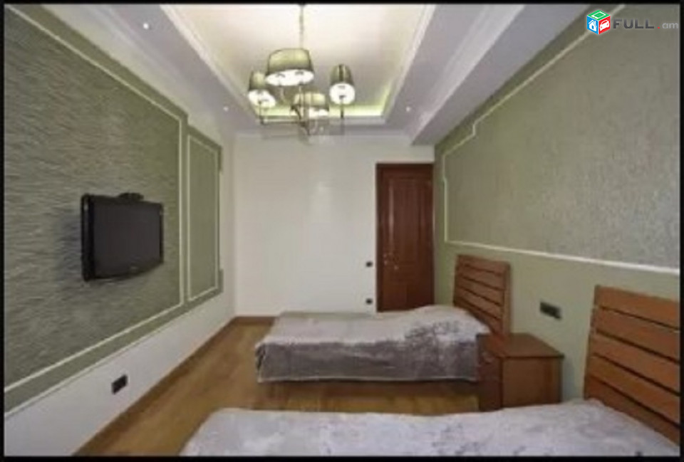 LA03676 Վարձով 4 սենյականոց բնակարան Մաշտոց , Սուրբ Սարգիս եկեղեցու մոտ