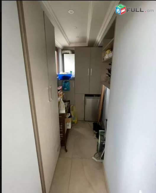 LA03679 Վարձով 2 սենյականոց բնակարան Պարոնյան ,Մաշտոց փակ շուկայի հարևանությամբ