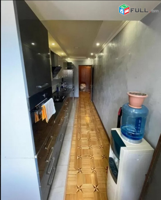 LA03679 Վարձով 2 սենյականոց բնակարան Պարոնյան ,Մաշտոց փակ շուկայի հարևանությամբ