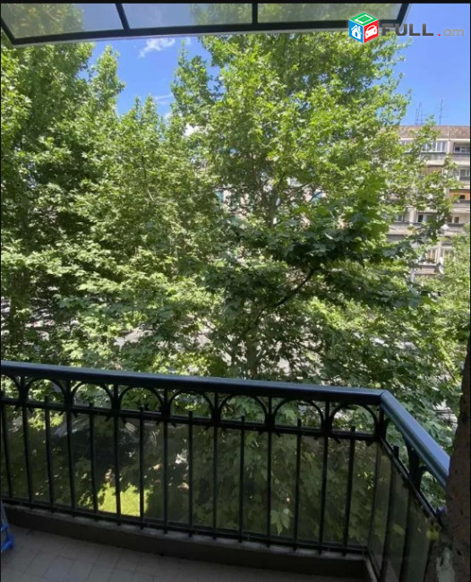 LA03682 Վարձով 4 սենյականոց բնակարան Սայաթ Նովա պողոտայում 