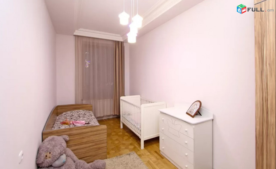 LA03682 Վարձով 4 սենյականոց բնակարան Սայաթ Նովա պողոտայում 