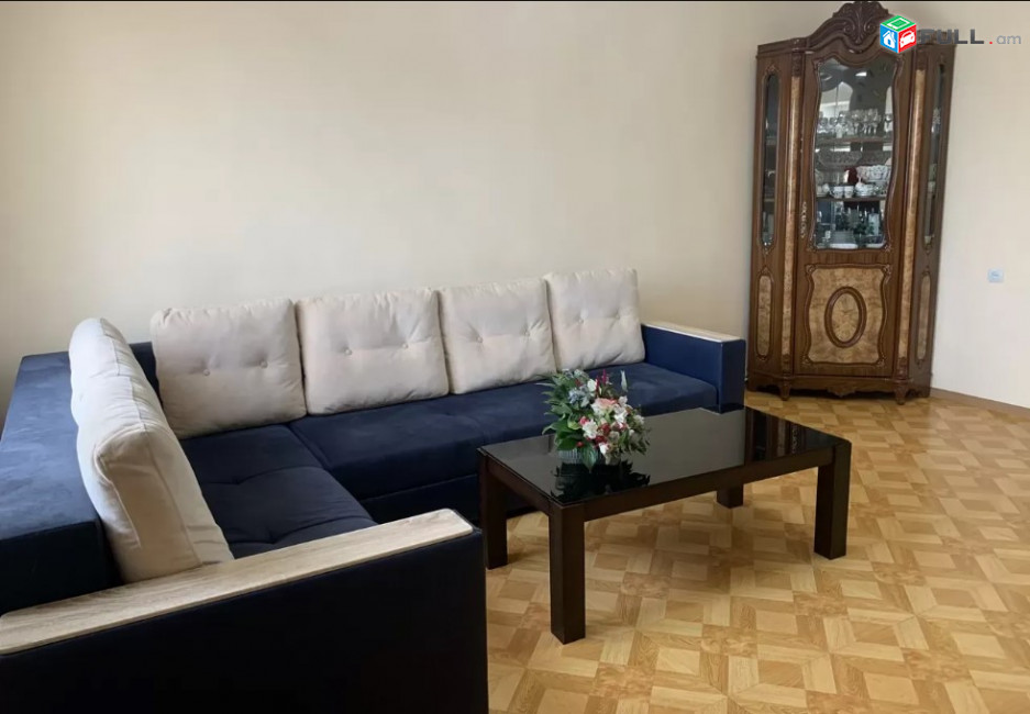 LA03675 Վարձով 3 սենյականոց բնակարան Մոլդովական փողոց , 2 րդ մասիվ