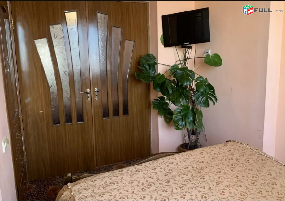 LA03675 Վարձով 3 սենյականոց բնակարան Մոլդովական փողոց , 2 րդ մասիվ