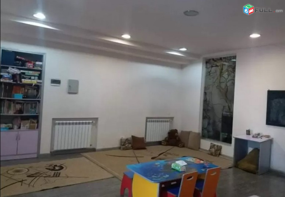 LA03882 Վարձով 75 քմ . գրասենյակային տարածք Բաղրամյան , Բաղրամյան մետրոյի հարևանությամբ
