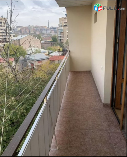 LA03879 Վարձով 3 սենյականոց բնակարան Դեմիրճյան փողոցում 