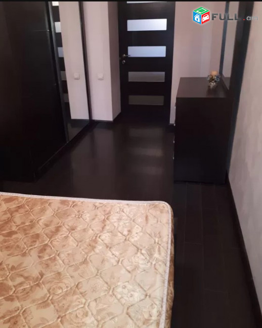 LA03931 Վարձով 2 սենյականոց բնակարան Կոմիտաս , Վաղարշյան փողոցների խաչմերուկի հարևանությամբ