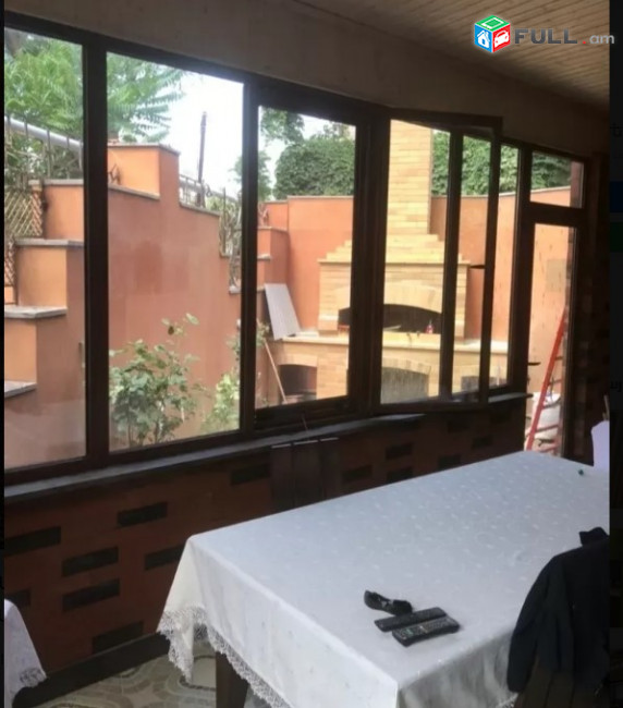 LA03970 Վարձով 5 սենյականոց բնակարան Դերենիկ Դեմիրճյան փողոցում