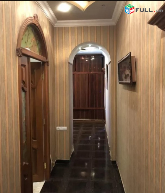 LA03970 Վարձով 5 սենյականոց բնակարան Դերենիկ Դեմիրճյան փողոցում