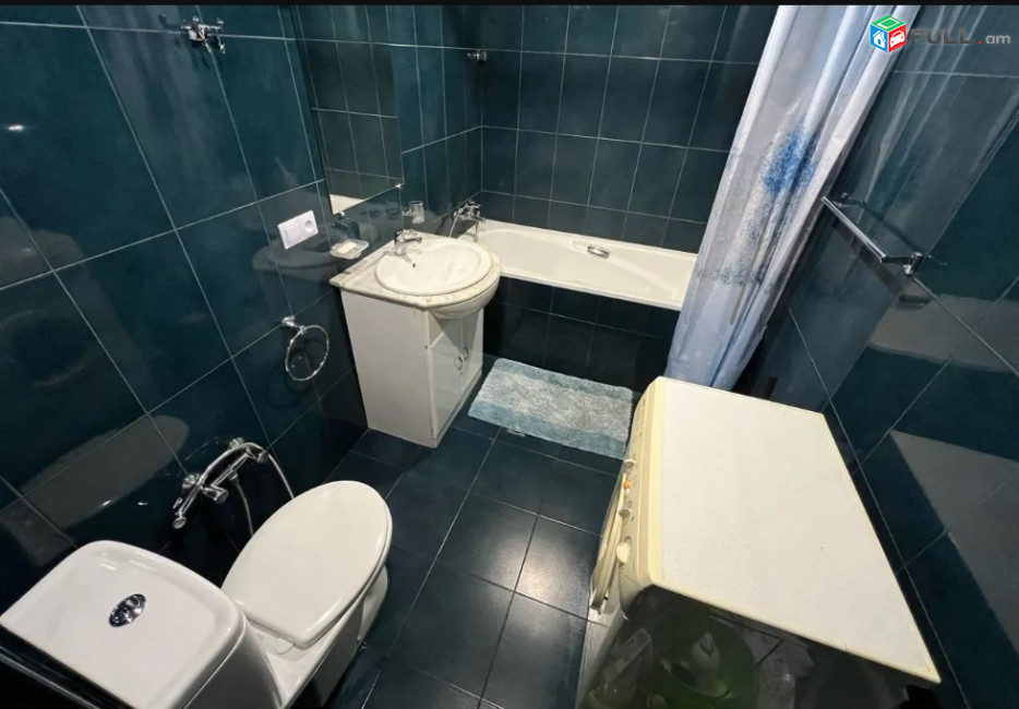 LA03973  Վարձով 4 սենյականոց բնակարան Դերենիկ Դեմիրճյան փողոցում