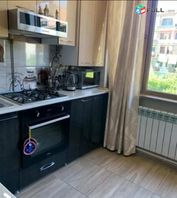LA04052 Վարձով 2 սենյականոց բնակարան Լենինգրադյան փողոցում