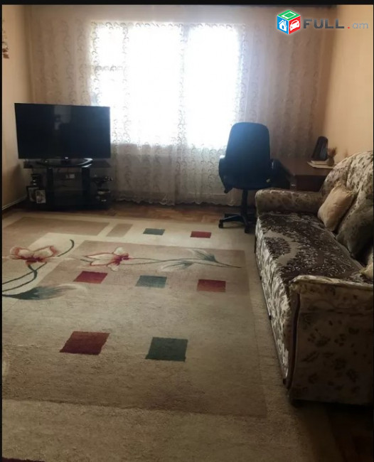 LA04147  Վարձով 3 սենյականոց բնակարան Չեխովի փողոցում 
