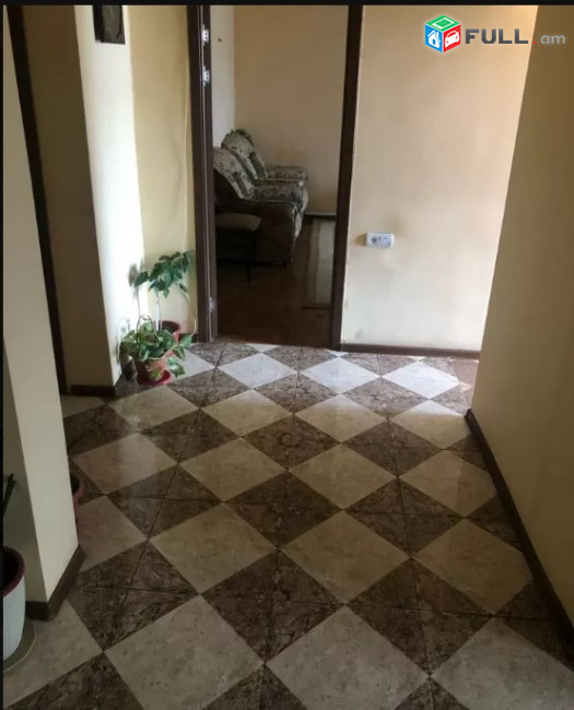 LA04147  Վարձով 3 սենյականոց բնակարան Չեխովի փողոցում 