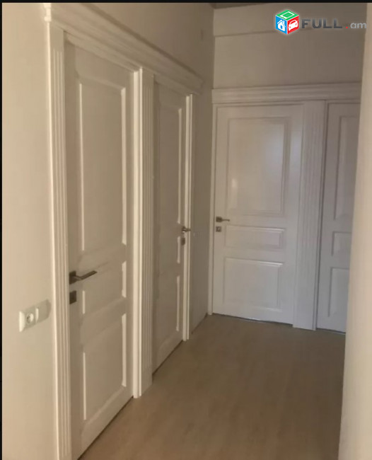LA04165 Վարձով 4 սենյականոց բնակարան Ադոնց , Երազ բնակելի թաղամաս